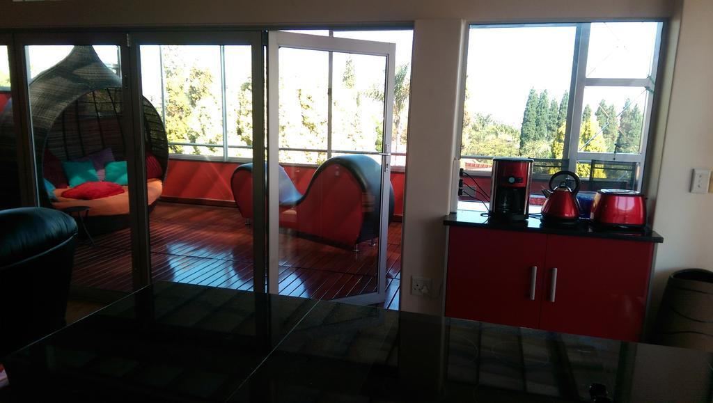 Red Square Home Pretoria Exterior photo