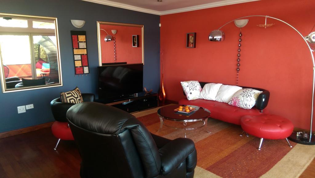 Red Square Home Pretoria Exterior photo