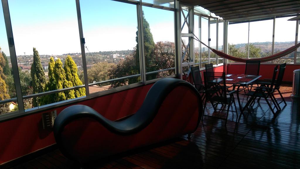 Red Square Home Pretoria Exterior photo